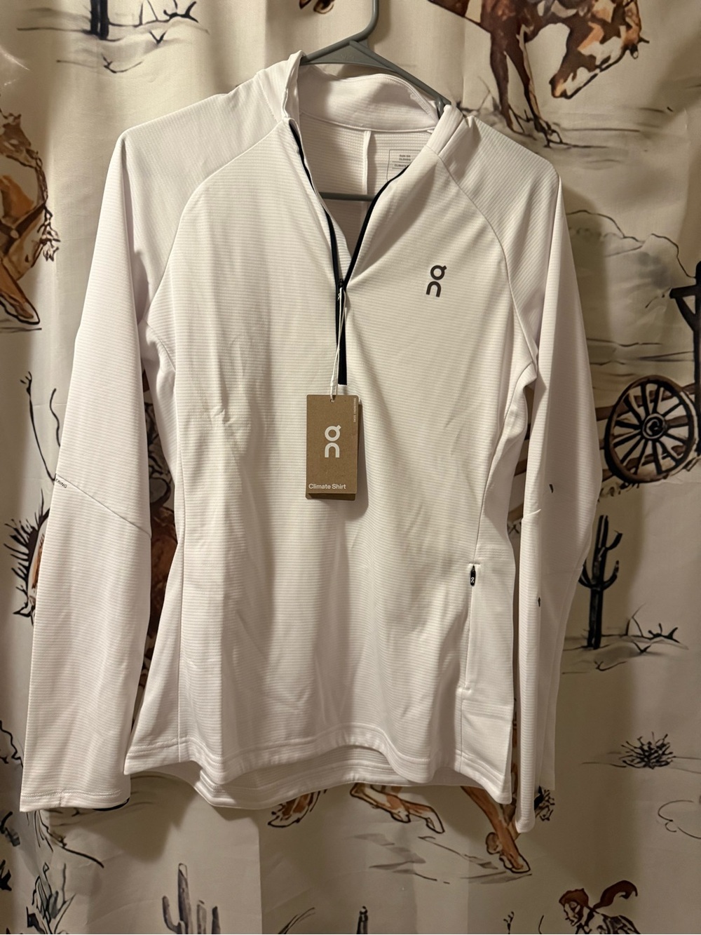On cloud quarter zip